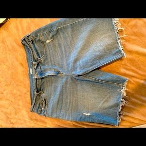Size 12 Old Navy distressed Bermuda Jean shorts